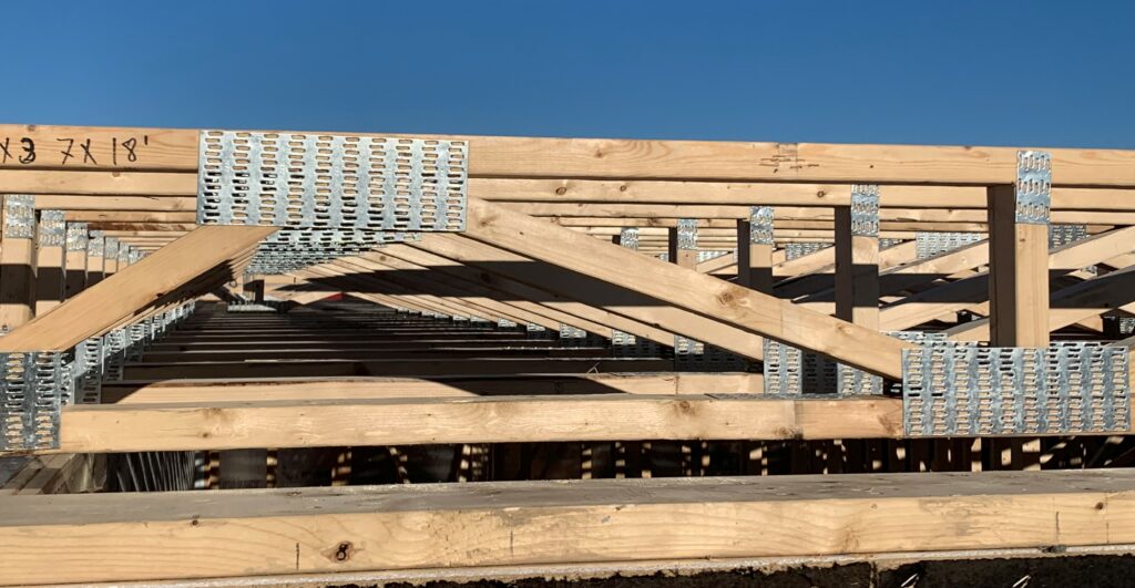 Floor trusses